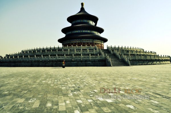 晚上的天坛怎么进 wKgBm04UC_zOD9EkAAJX5VDEwEQ36.jpeg?imageView2%2F2%2Fw%2F600%2Fq%2F90%7CimageMogr2%2Fstrip%2Fquality%2F90