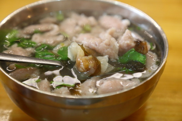 生瘦肉吃了会怎么样 wKgBZ1kNR2yAF4DCAAsouGJGkT873.jpeg?imageView2%2F2%2Fw%2F600%2Fh%2F600%2Fq%2F90