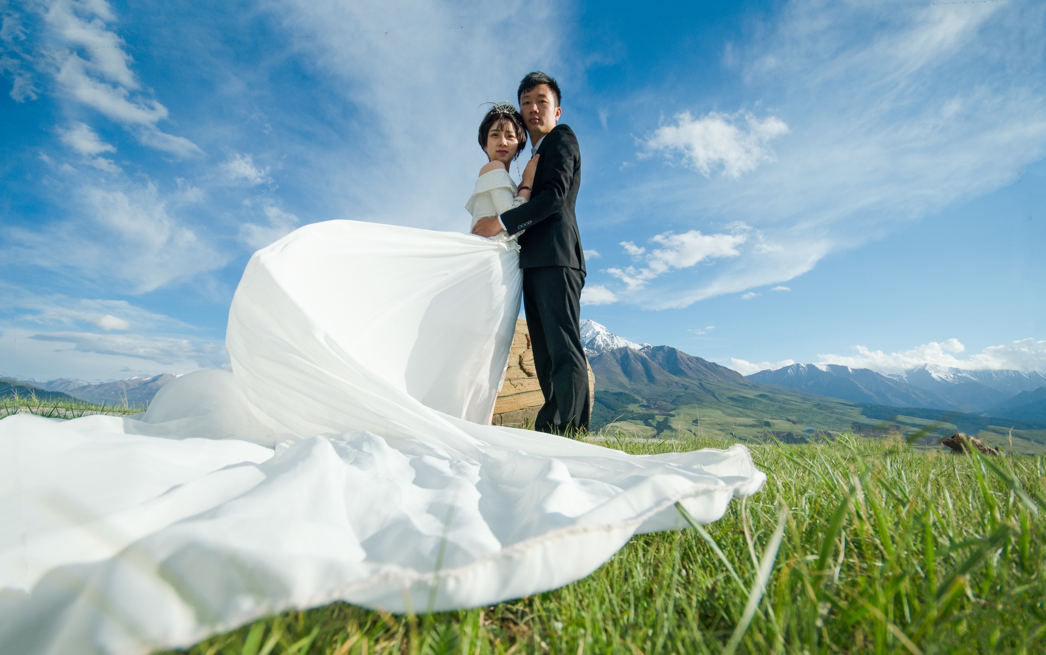 去青海拍婚纱照怎么样_青海旅拍婚纱照