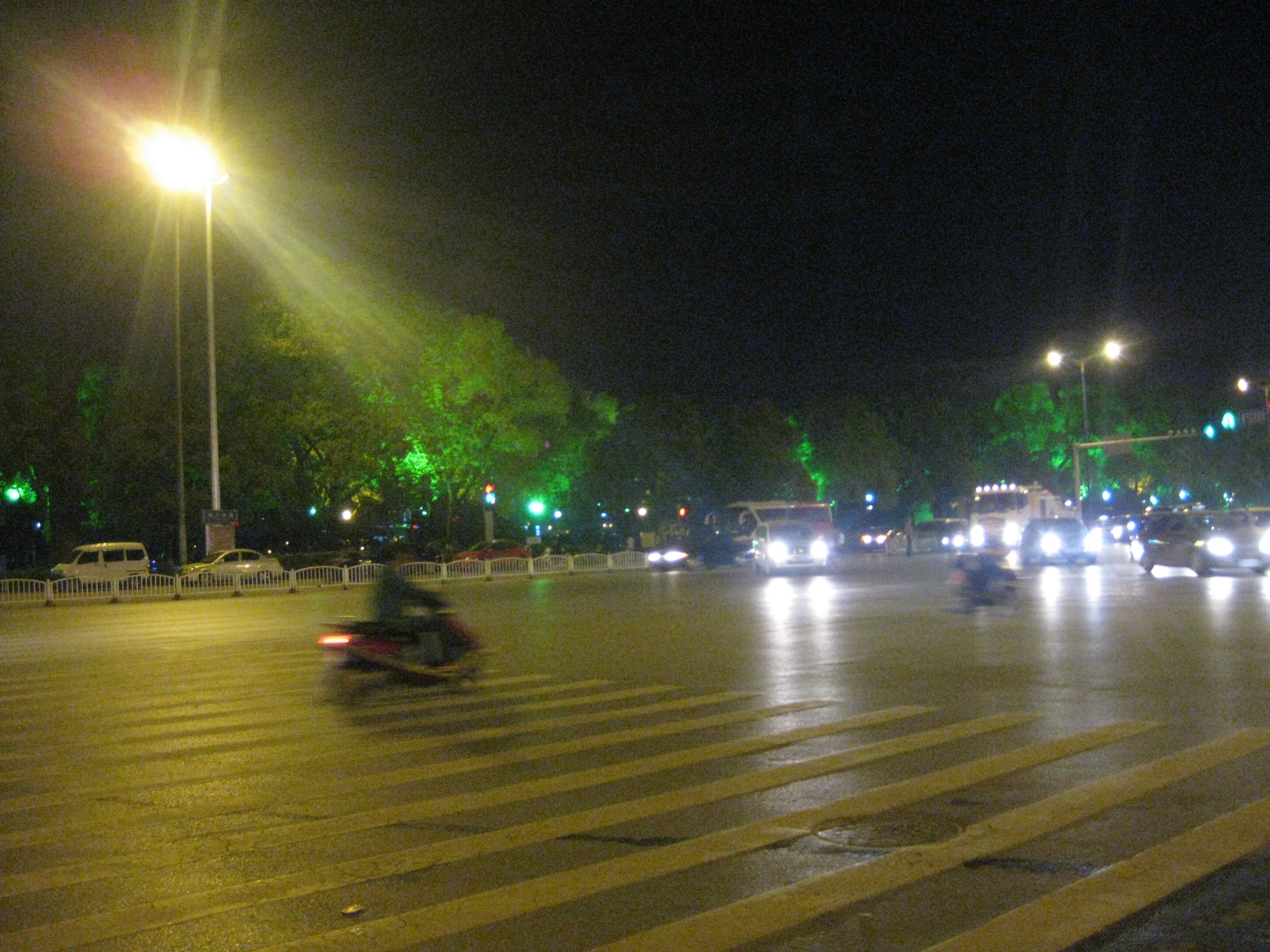 wKgBZ1i7pnOADsy4ABOkG7oyDZI68.jpeg?imageView2%2F2%2Fw%2F600%2Fh%2F600%2Fq%2F90