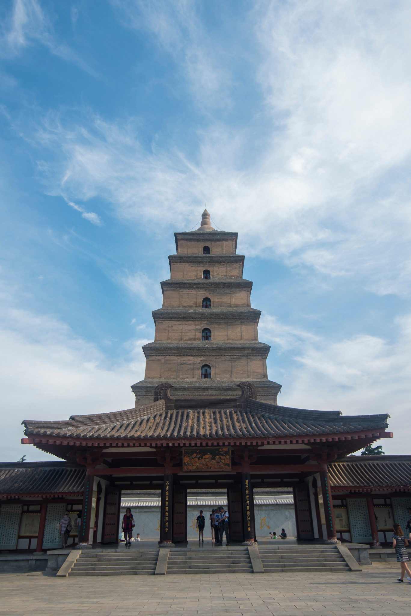 西安旅游人均_西安旅游景点图片