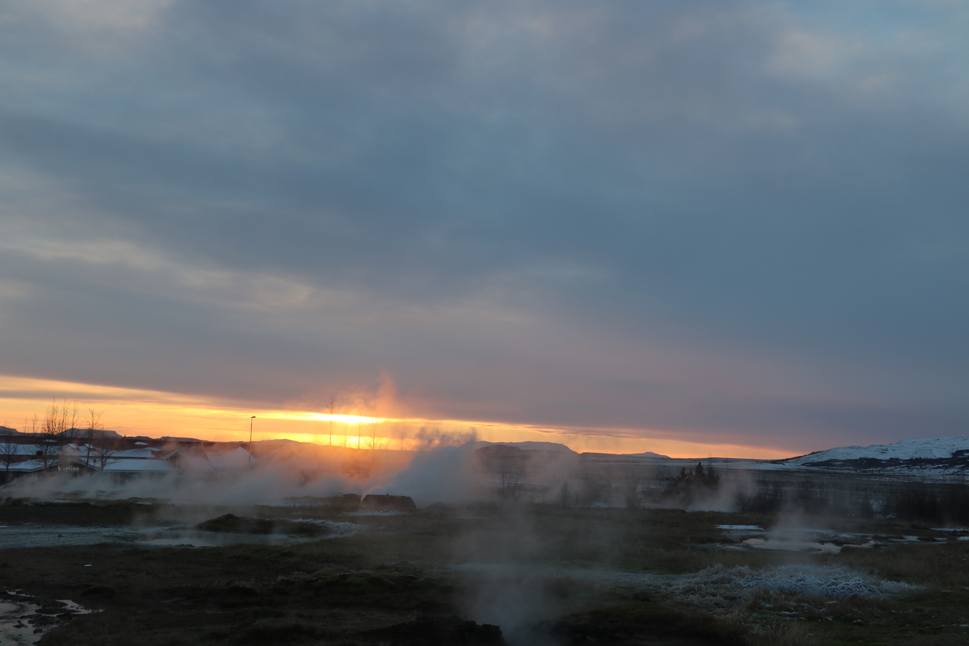 wKgBEFpKtSiAY0hnAAodUrjo5TY26.jpeg?imageView2%2F2%2Fw%2F600%2Fh%2F600%2Fq%2F90