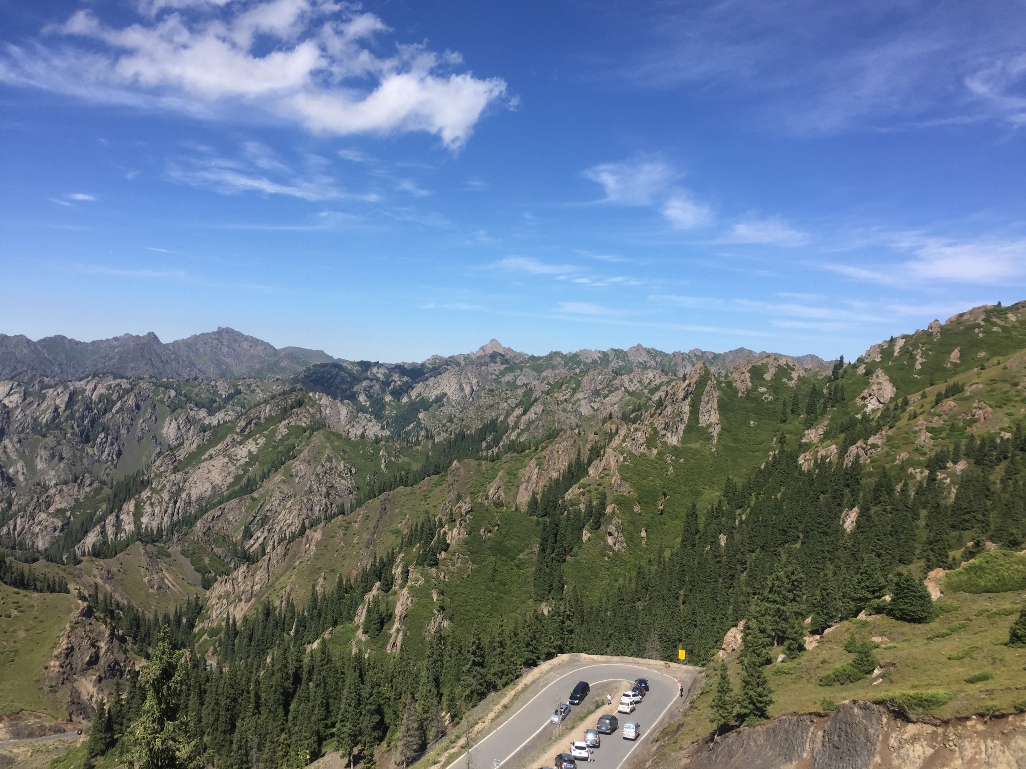 乌鲁木齐南山天山大峡谷