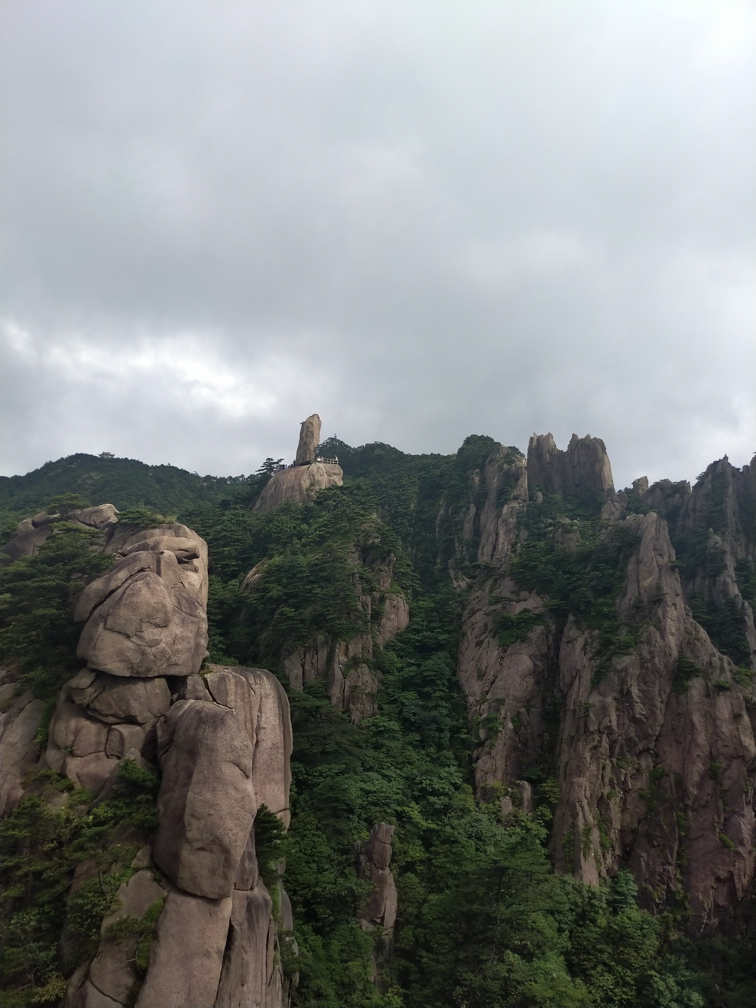 黄山市有多少人口_我的镜头里的黄山 一(2)