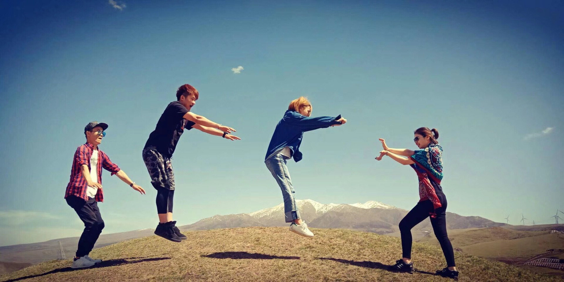 wKgBEFsRBCyAdBvsAATRXcxqYP459.jpeg?imageView2%2F2%2Fw%2F600%2Fh%2F600%2Fq%2F90