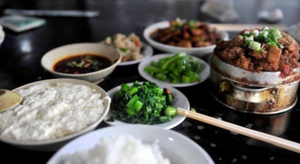 大米饭配菜简单 wKgBEFsP6lWAFv8SAADM3-5ITzI94.jpeg?imageView2%2F2%2Fw%2F600%2Fh%2F600%2Fq%2F90