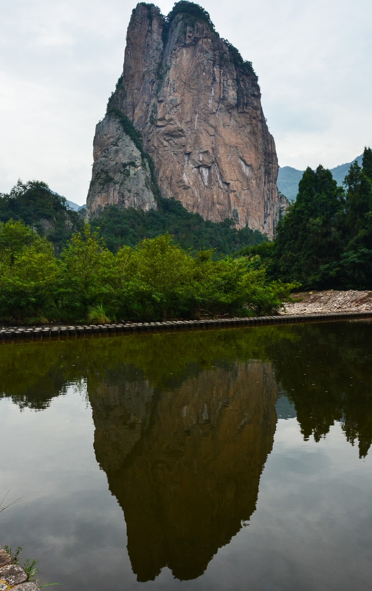 石桅岩景区