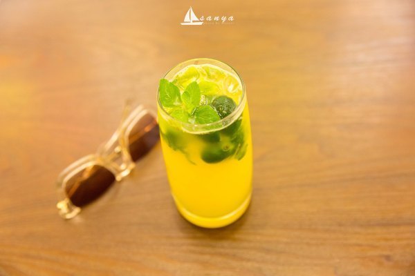 好一点的大水杯 wKgBEFpDGj-AdxfWAABhCRTRZao80.jpeg?imageView2%2F2%2Fw%2F600%2Fh%2F600%2Fq%2F90