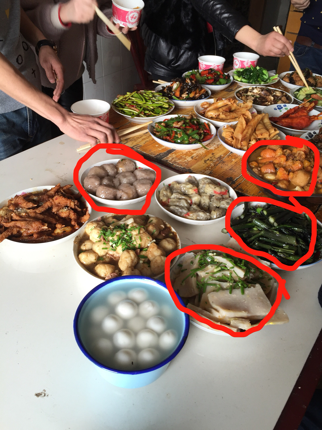 关于年夜饭,你的家乡有哪些菜是餐桌必备?