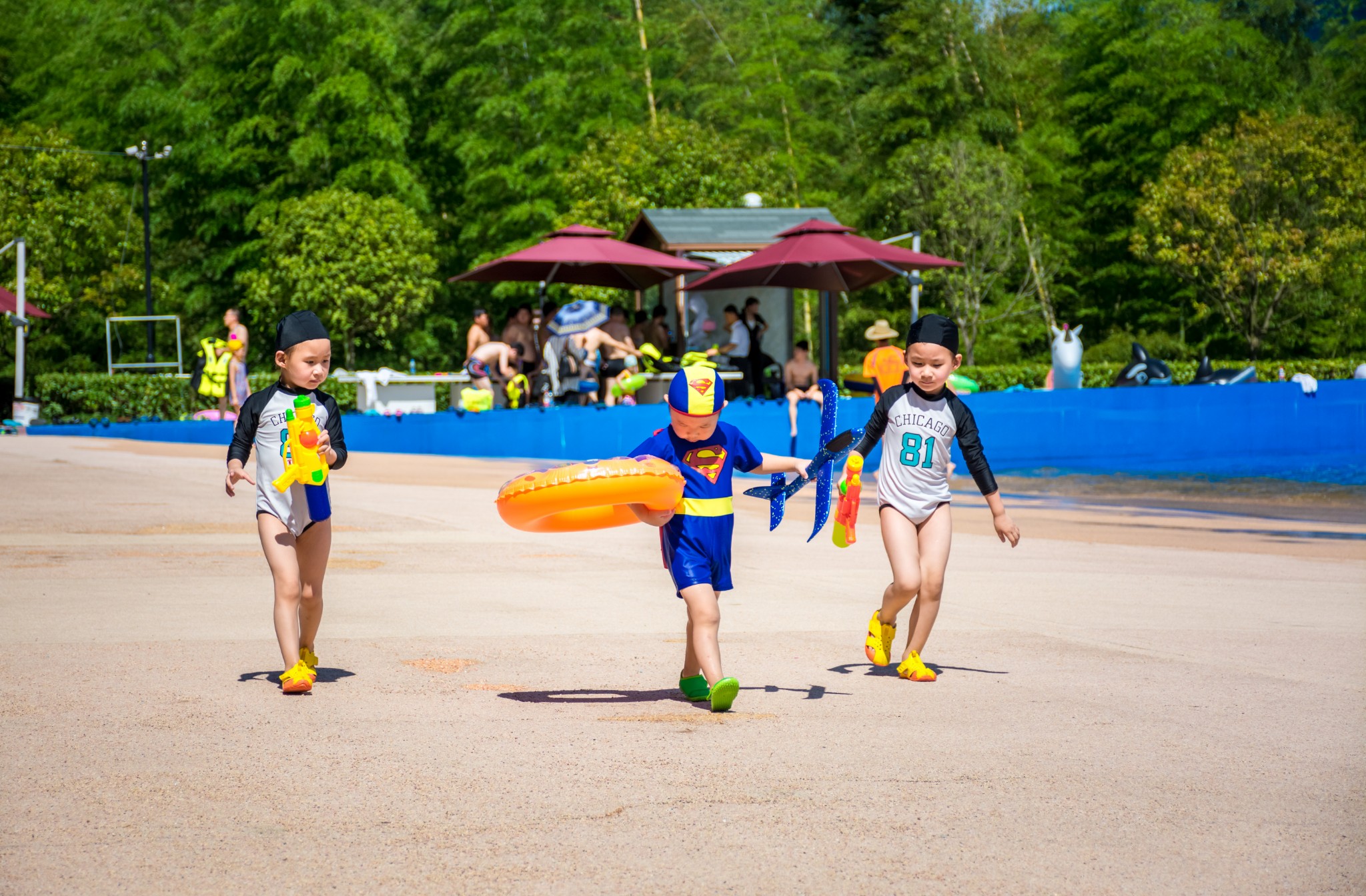 ����������ɽ��վ���ļ����ξ�����·�����