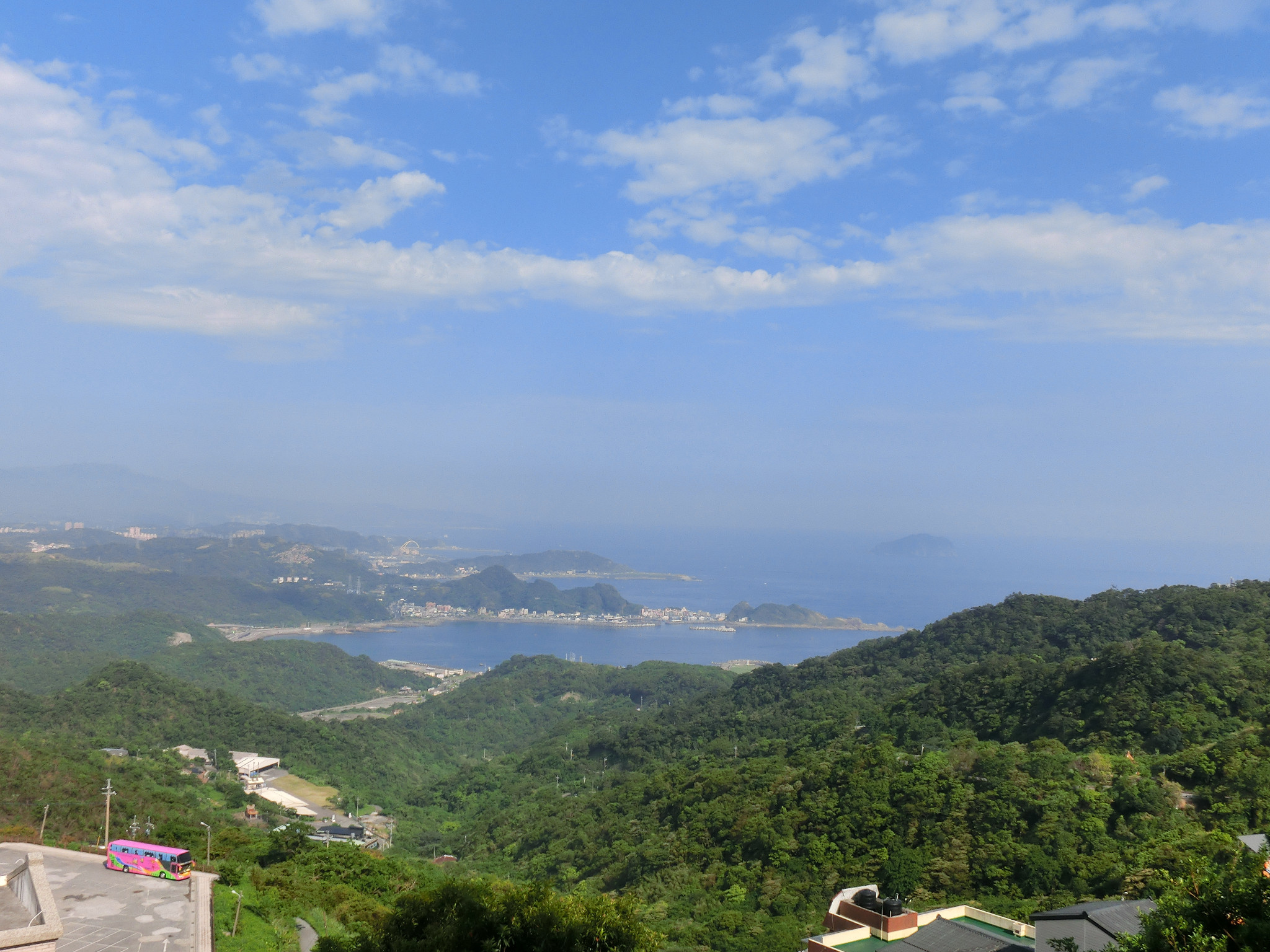 wKgBEFrghOqAFC4VAAxrEoJ8v8I09.jpeg?imageView2%2F2%2Fw%2F600%2Fh%2F600%2Fq%2F90