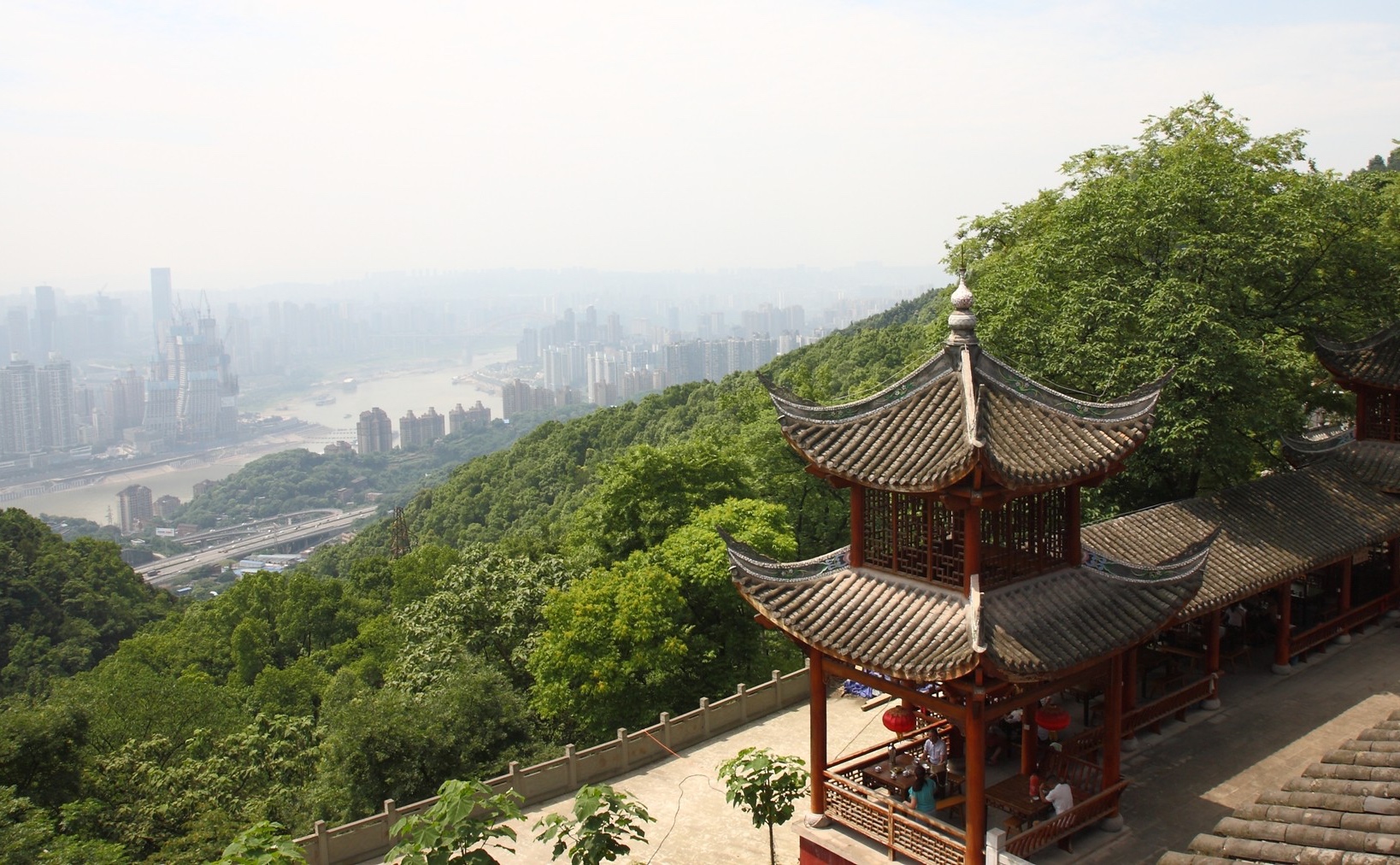 南山涂山寺,俯瞰重庆位置绝佳.