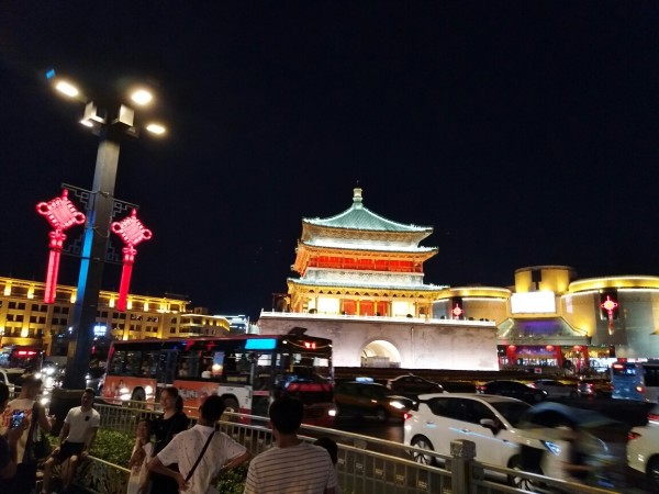 什么时候才能回西安 wKgBEFtipVSAWgSPAAreS201PW446.jpeg?imageView2%2F2%2Fw%2F600%2Fh%2F600%2Fq%2F90