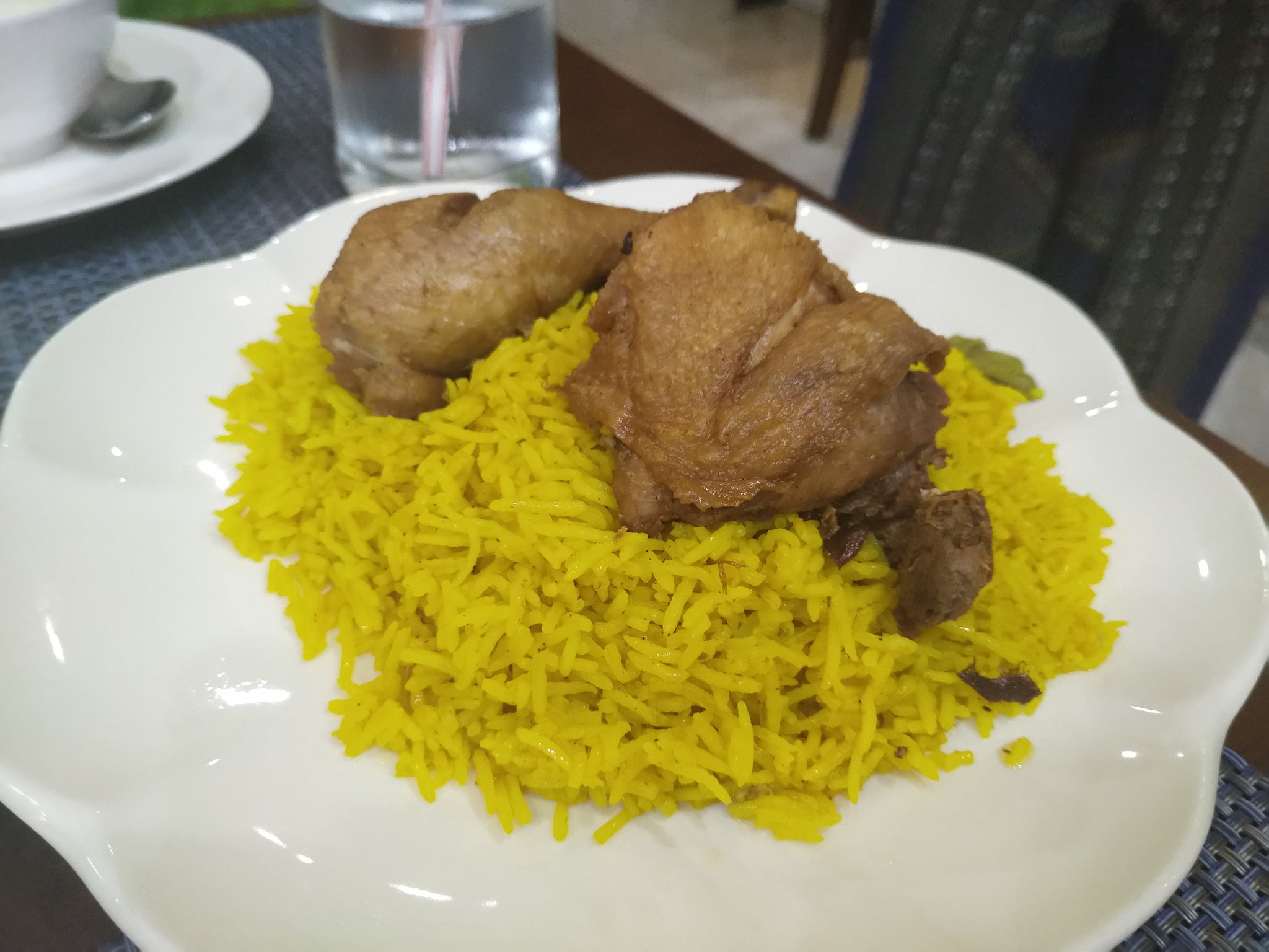 鲜有的清真美食 烤羊肉 汇聚中东地方特色美食 伊拉克老板