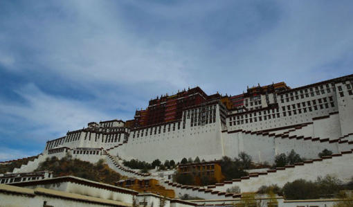 昆仑山玉虚宫真实照片昆仑墟 wKgBEFrEasyAQIFTAAMuriG6rzg10.jpeg?imageView2%2F2%2Fw%2F510%2Fh%2F8000%2Fq%2F100