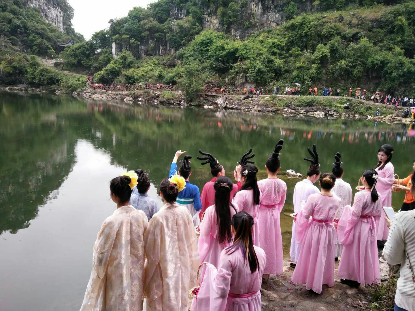 武宣八仙天池一日游,武宣旅游攻略 - 马蜂窝