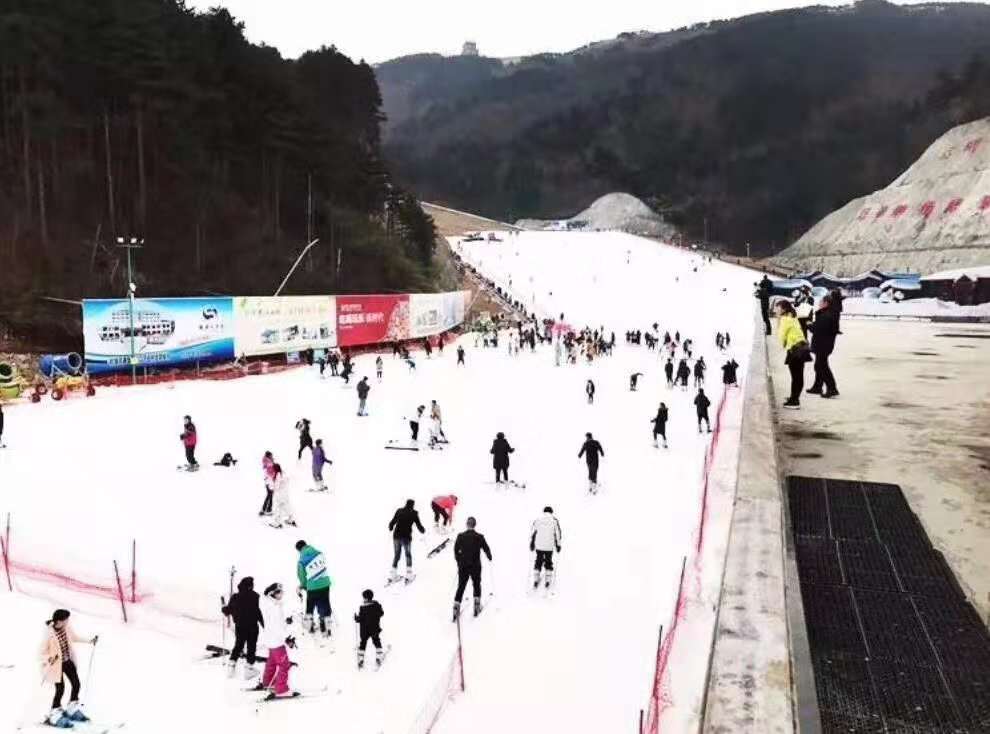 临安大明山滑雪 大明山滑雪票 平时畅滑1整天 周末畅滑3小时 电子票