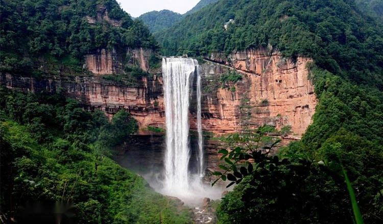 江津四面山望乡台瀑布一日游(赤壁丹霞,千姿千瀑,原始