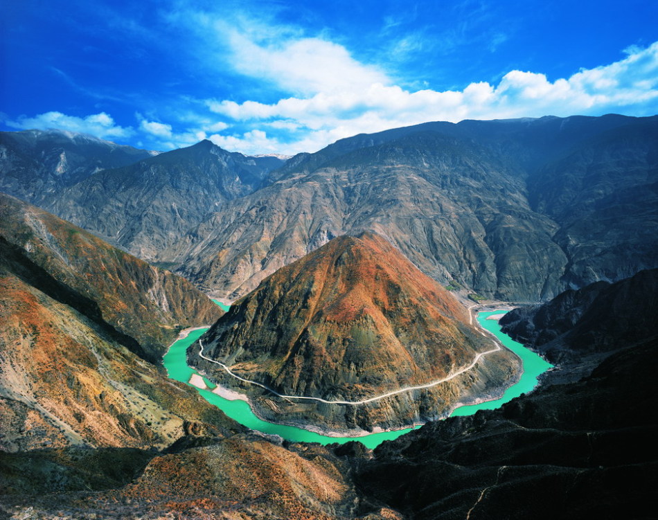 色达gdp_重磅│福建省 富可敌国 上半年GDP相当于这个国家(2)