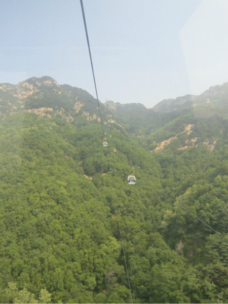 泰山全程有索道吗 wKgByU_SLGCAu0_eAAmubD3AGKM54.jpeg?imageView2%2F2%2Fw%2F600%2Fh%2F600%2Fq%2F90