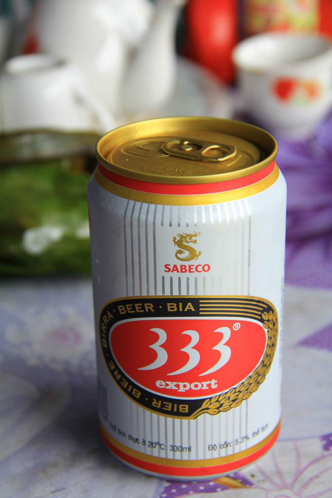 越南当地的333牌啤酒