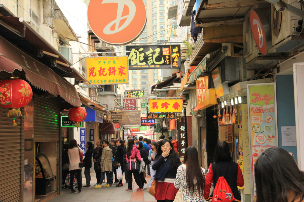 新马路怎么搭巴士_马路夜景图片