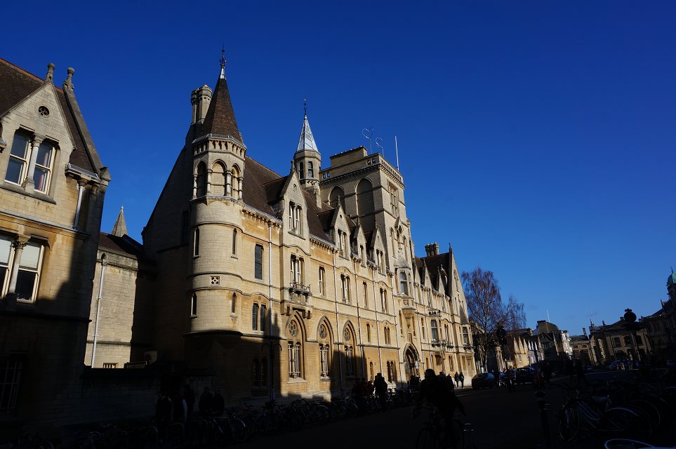 UK行程。在校学生申请签证~