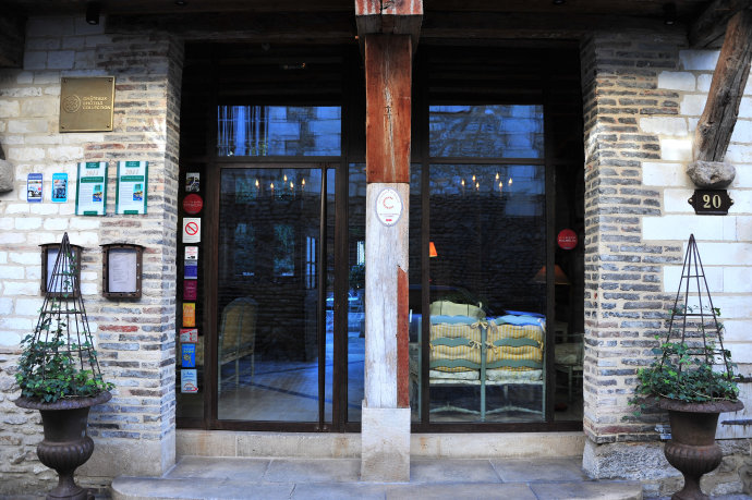婚纱店门牌_婚纱店(3)