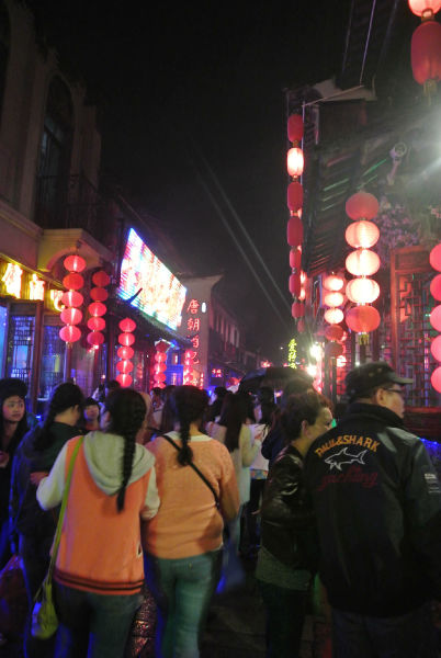 杭州有名的早餐店 wKgB4lNilVSAHoluAAPeWB5bACA44.jpeg?imageView2%2F2%2Fw%2F600%2Fh%2F600%2Fq%2F90