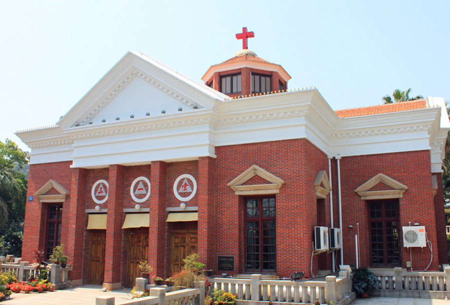 查看鼓浪屿必打卡的网红景点推荐