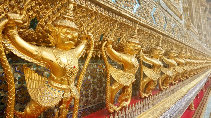 想玩曼谷和清迈,几天比较合适