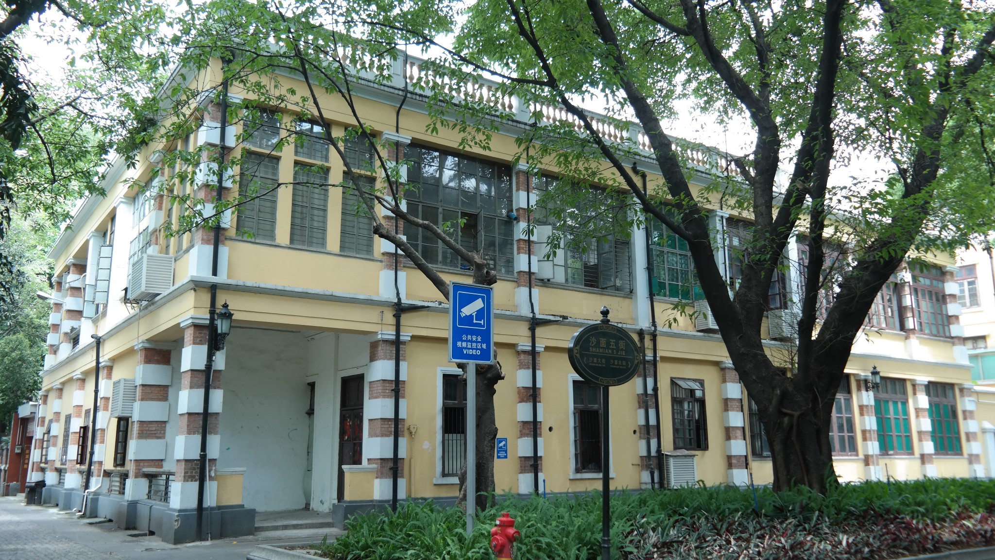 沙面街人口_广州沙面街图片(2)