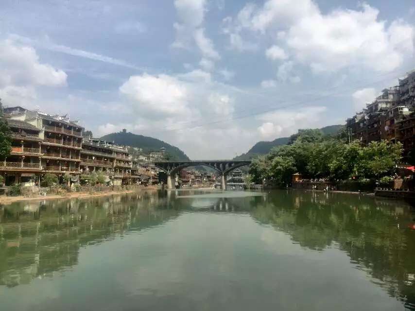 五千人口_上下五千年手抄报(3)