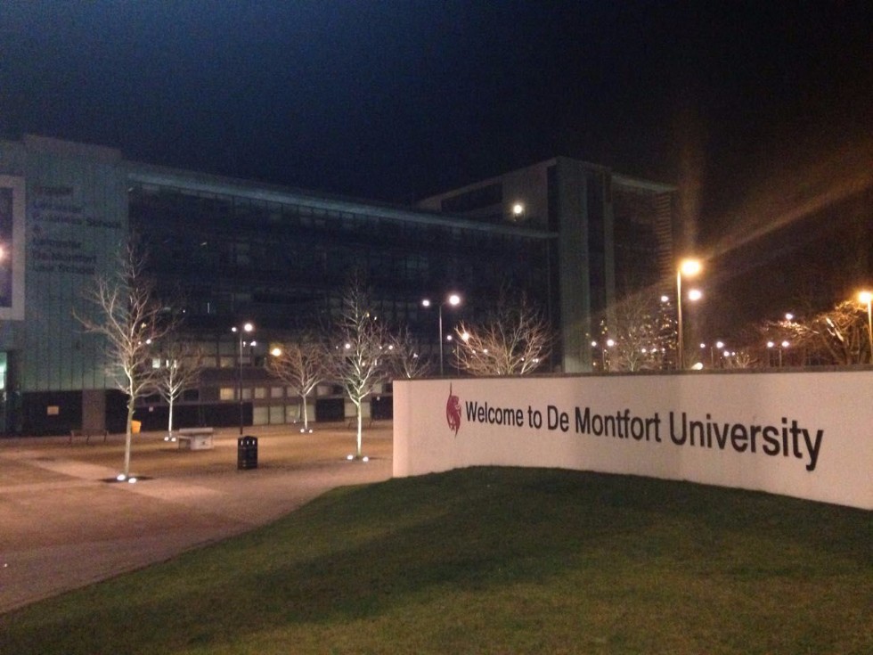 德蒙福特大学(de montfort university)