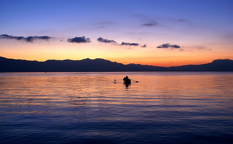 wKgBs1gpNMmACjG5AAE_K-DVYMg79.jpeg?imageView2%2F2%2Fw%2F510%2Fh%2F8000%2Fq%2F100