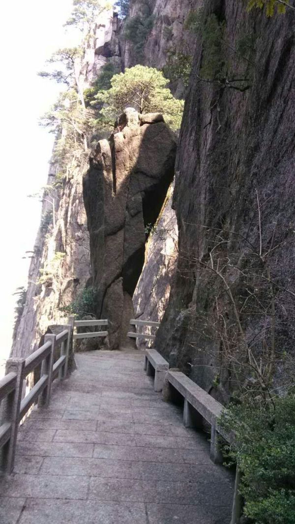 本人三次游黄山的经验总结(纯攻略),黄山自助游攻略