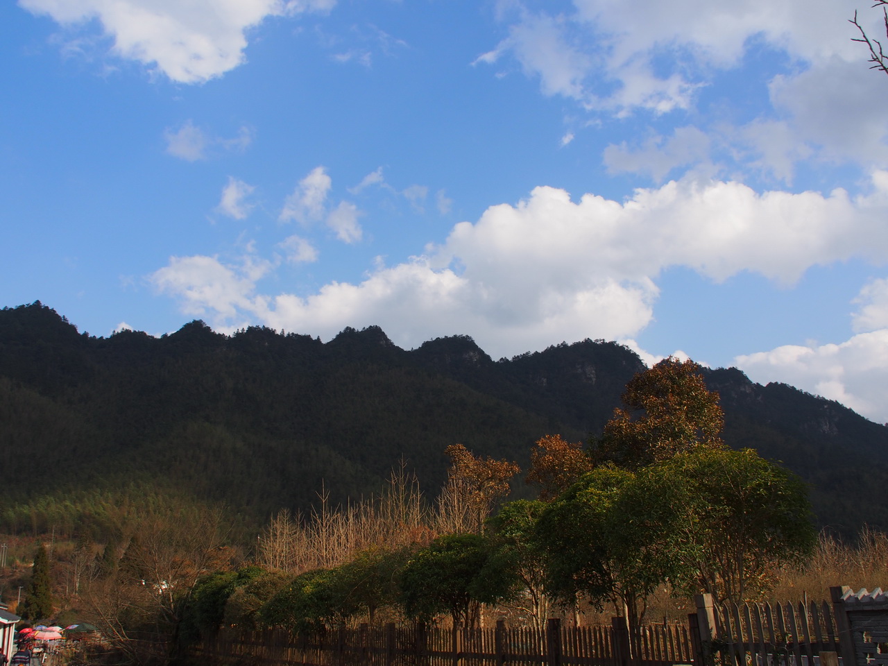 wKgBs1bEcwCAL5r6AAWREFfcrnk78.jpeg?imageView2%2F2%2Fw%2F600%2Fh%2F600%2Fq%2F90