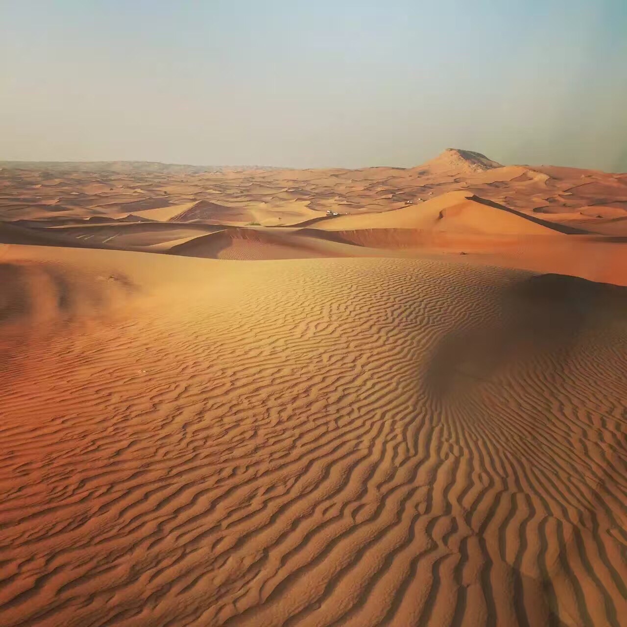 迪拜沙漠冲沙        