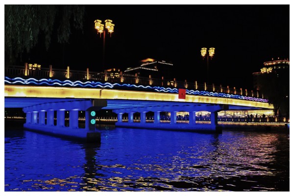 晚上的大运河 wKgBs1fNoJmAdQlbAAoP1DmVo9A54.jpeg?imageView2%2F2%2Fw%2F600%2Fh%2F600%2Fq%2F90