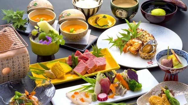 北海道小樽“鰊御殿”小樽贵宾馆(旧青山别邸)【参观古迹+用餐】