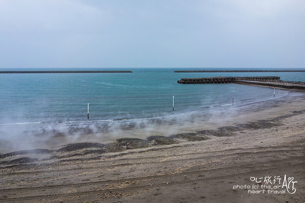 在海边怎么搭土窖_海边风景图片(2)