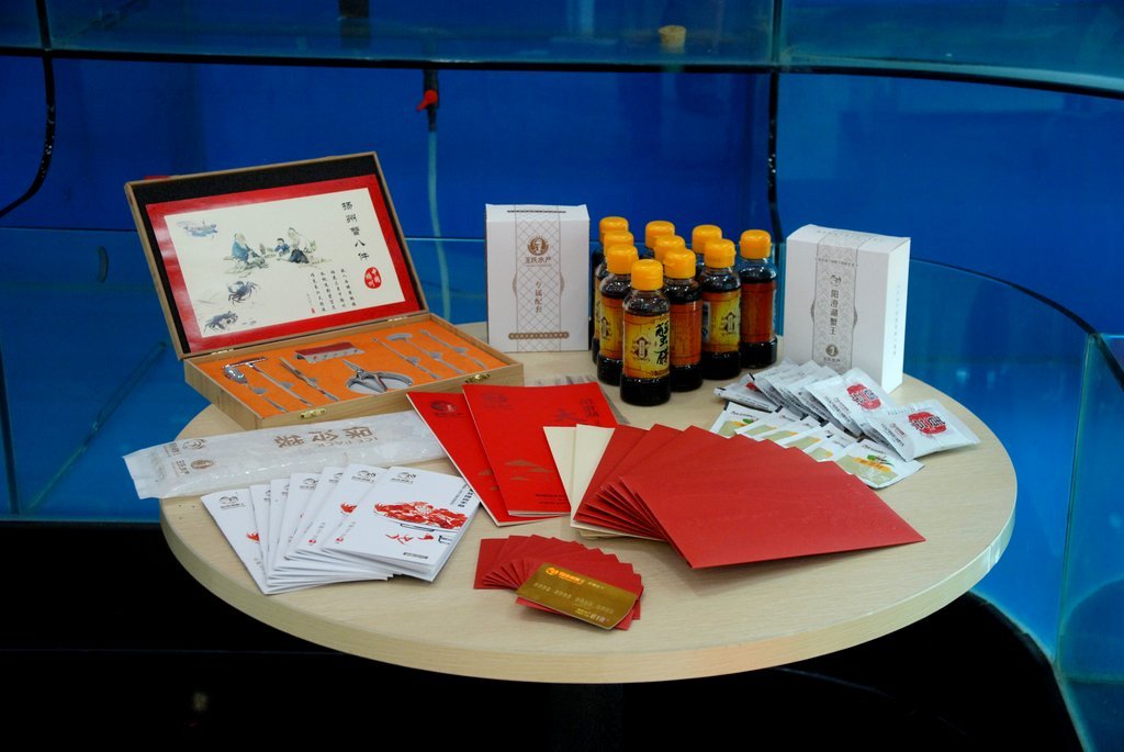 普通蟹秒变阳澄湖蟹_阳澄湖吃蟹人均消费(3)