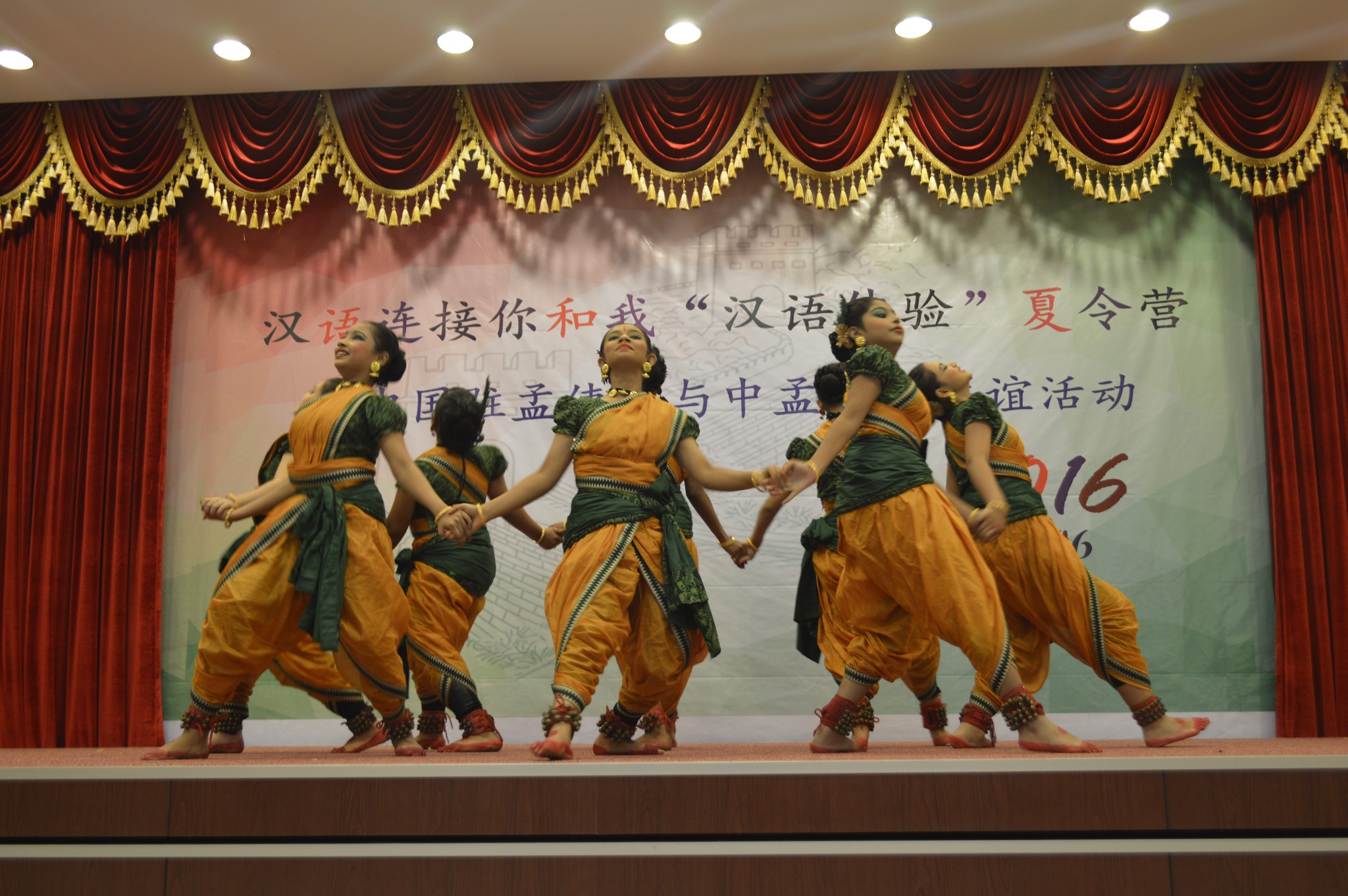 大合唱猜一成语_黄河大合唱