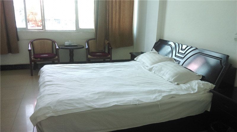 昌宁酒店预订,昌宁酒店地址_电话_价格查询 –