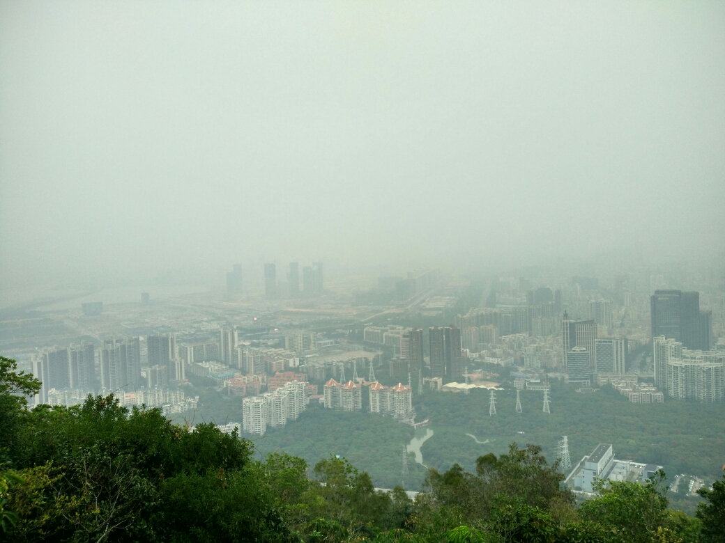 平山有多少人口_平山湖大峡谷图片(3)