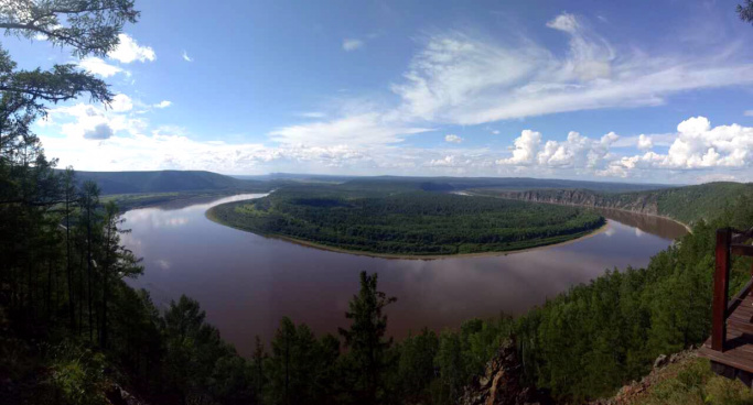 关于北极村 极光的时间还有气温 求亲身经历过