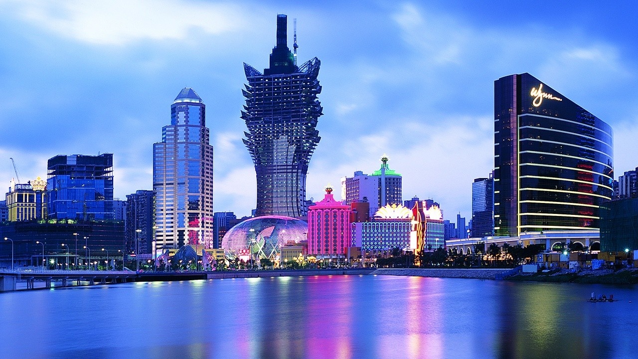 拉斯维加斯人口_拉斯维加斯夜景(2)