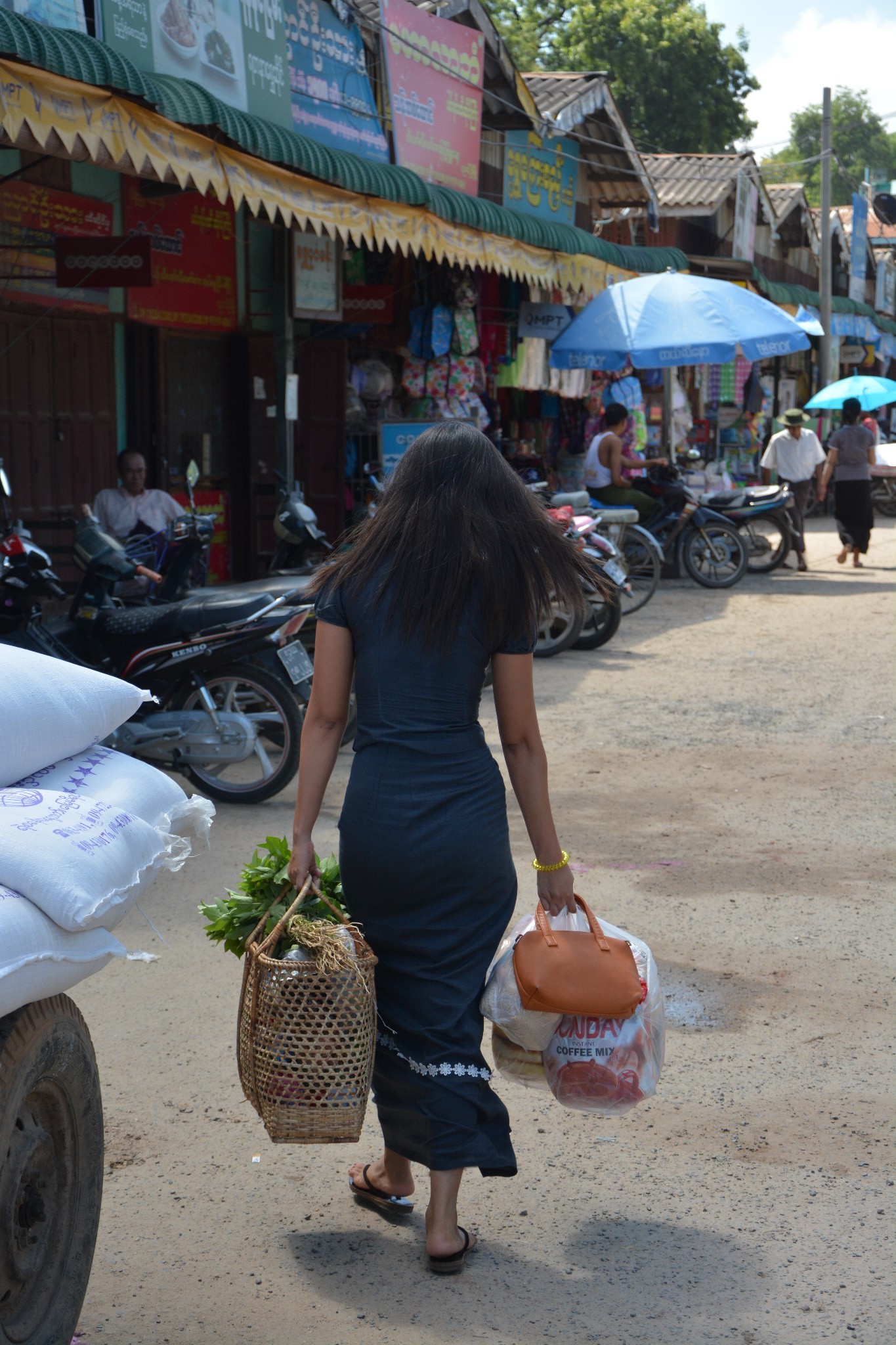 【版图】(185)—【缅甸,致那些赤脚行走的日子】(曼德勒,蒲甘,仰光)