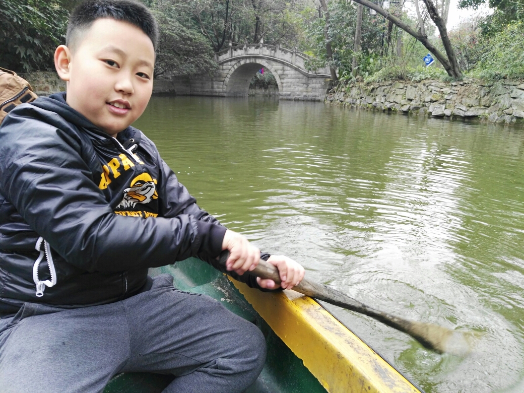 成都有多少人口2017_北流隆盛镇有多少人口(3)