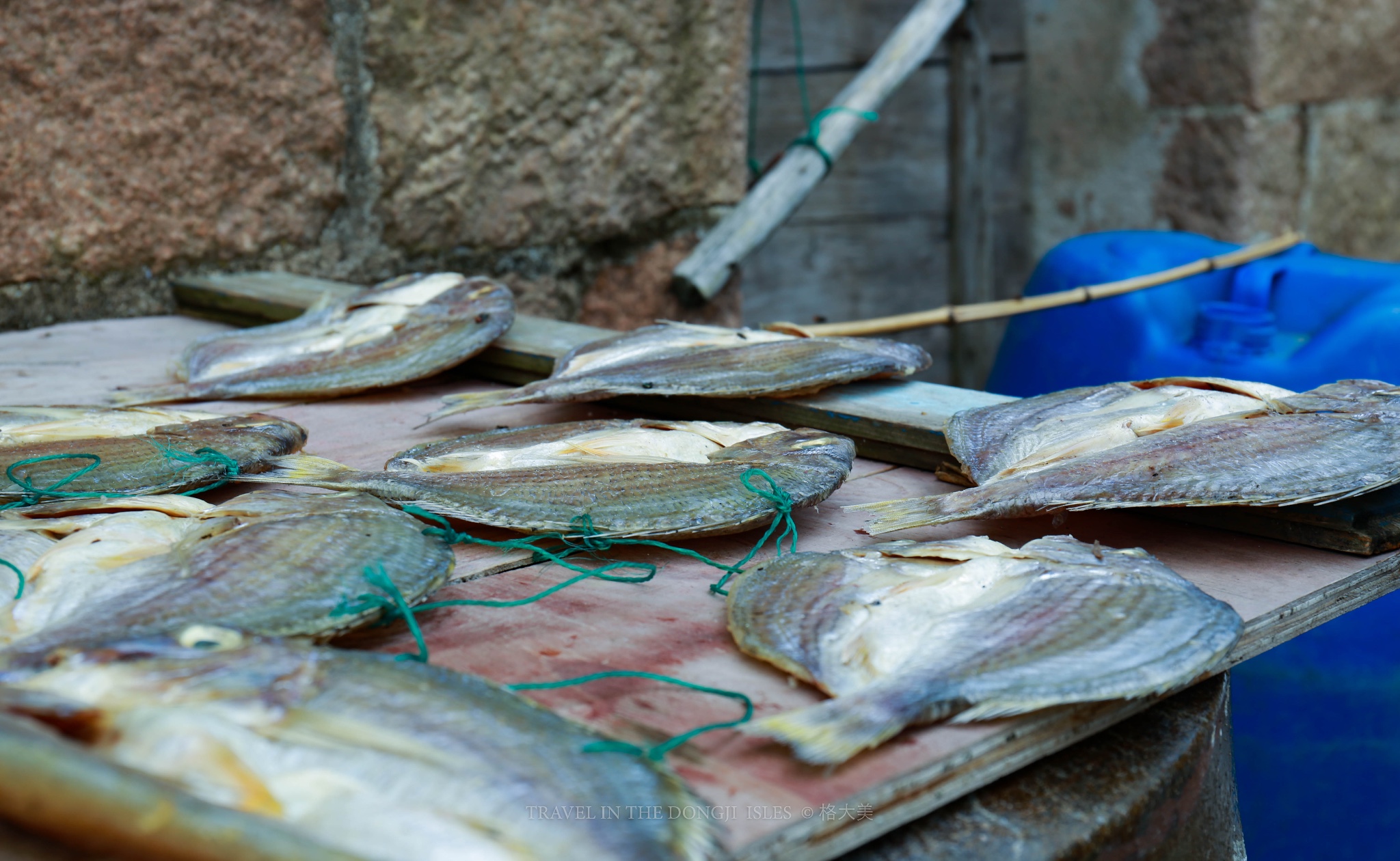 红邮筒人均_红邮筒水彩(2)